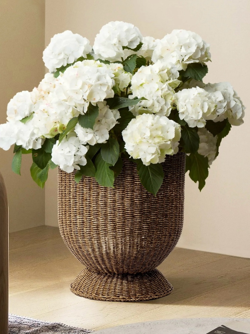 My Texas House 16” Woven Resin Urn Planter